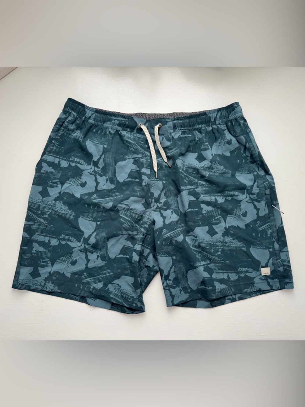 Vuori Men's Teal Camouflage Athletic Shorts